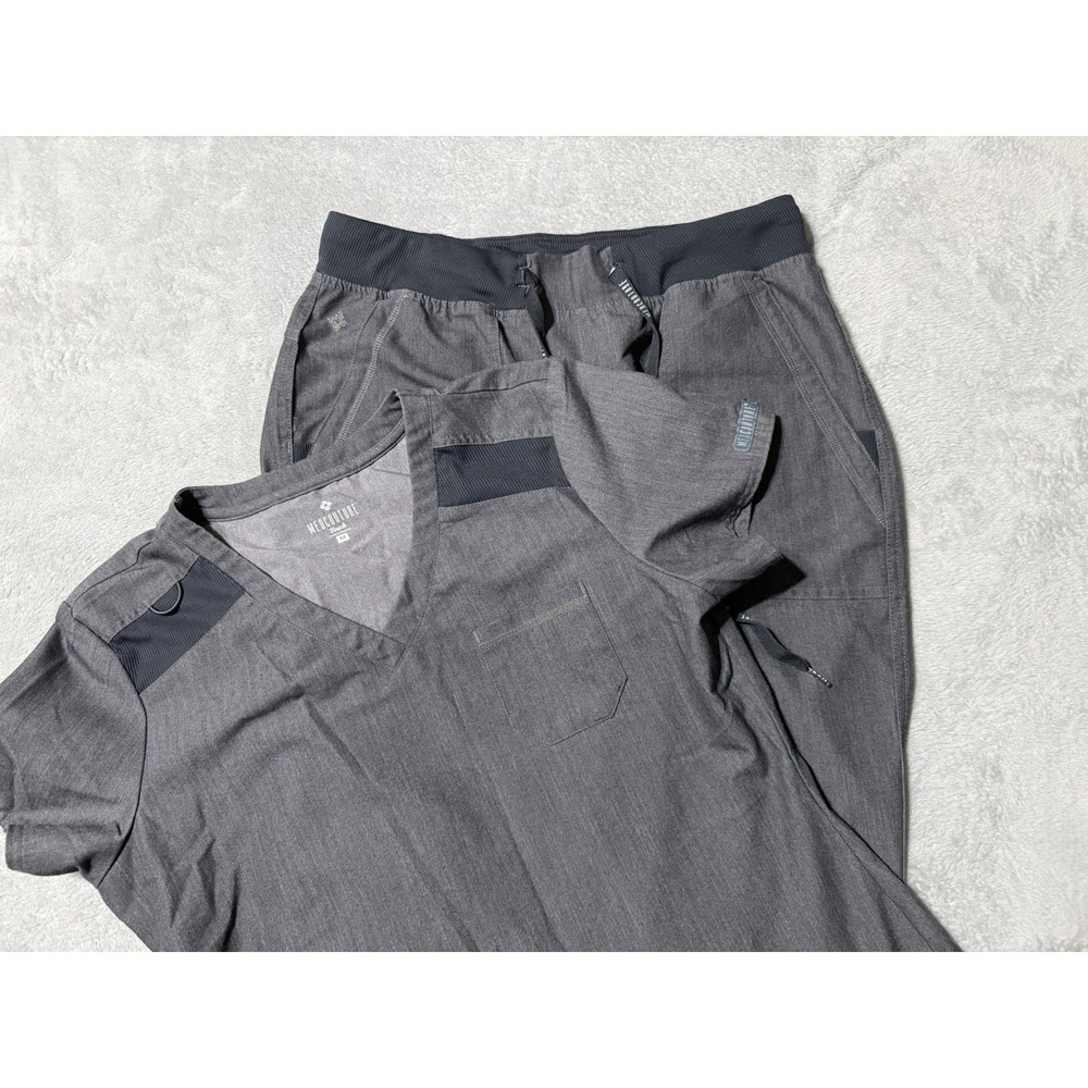 Med Couture Jenny Yoga Jogger / Touch One Pocket Top Scrub Set Size Medium